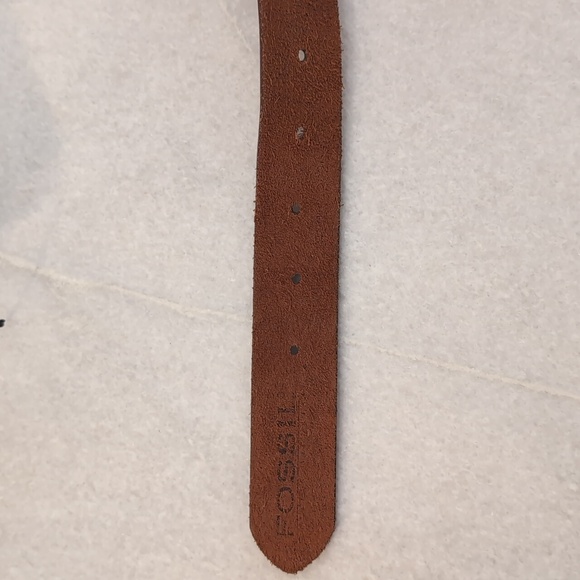 Vintage Fossil Brown leather belt with silvertone conchos & buckle size L - Picture 5 of 5